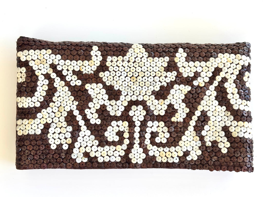 THE CALYPSO CLUTCH