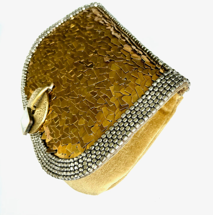 THE MOLTEN CLUTCH