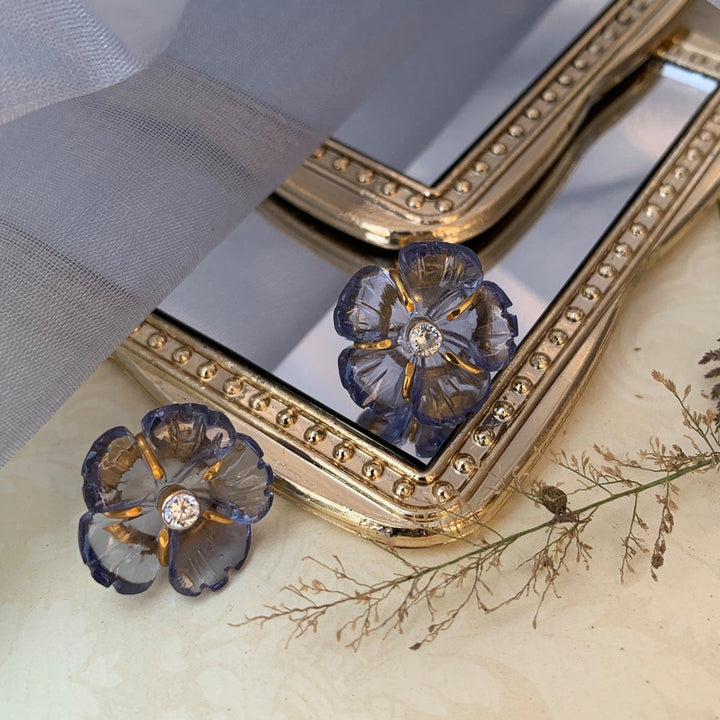 Mini Grey Floral Studs