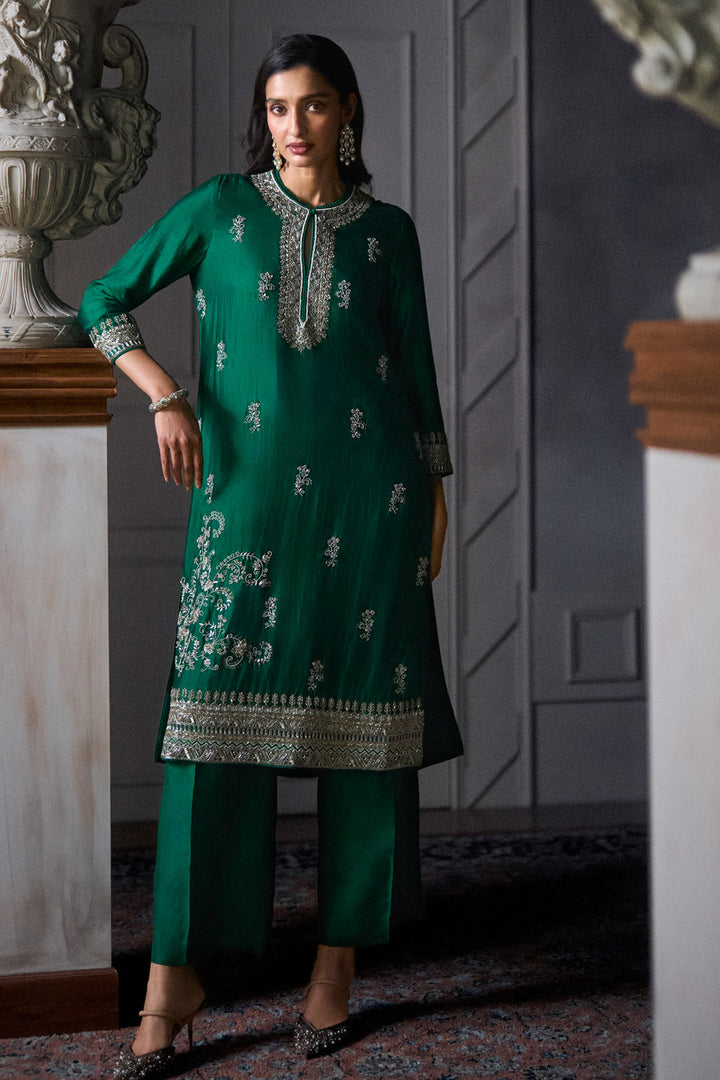 Orina Kurta Set