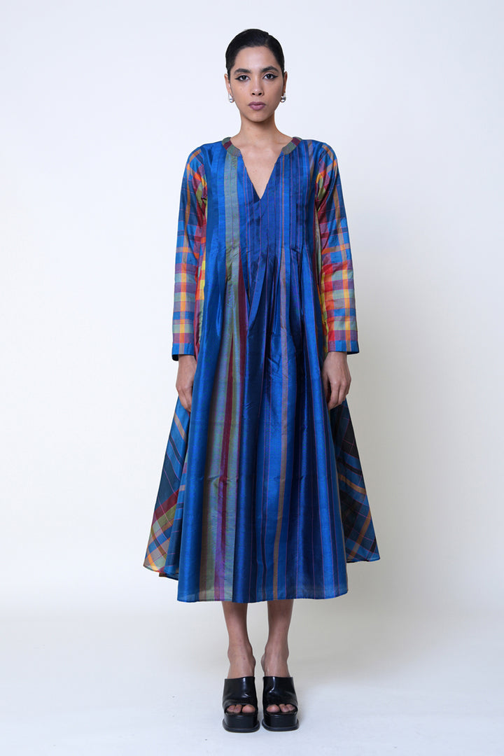 Kushi Dress