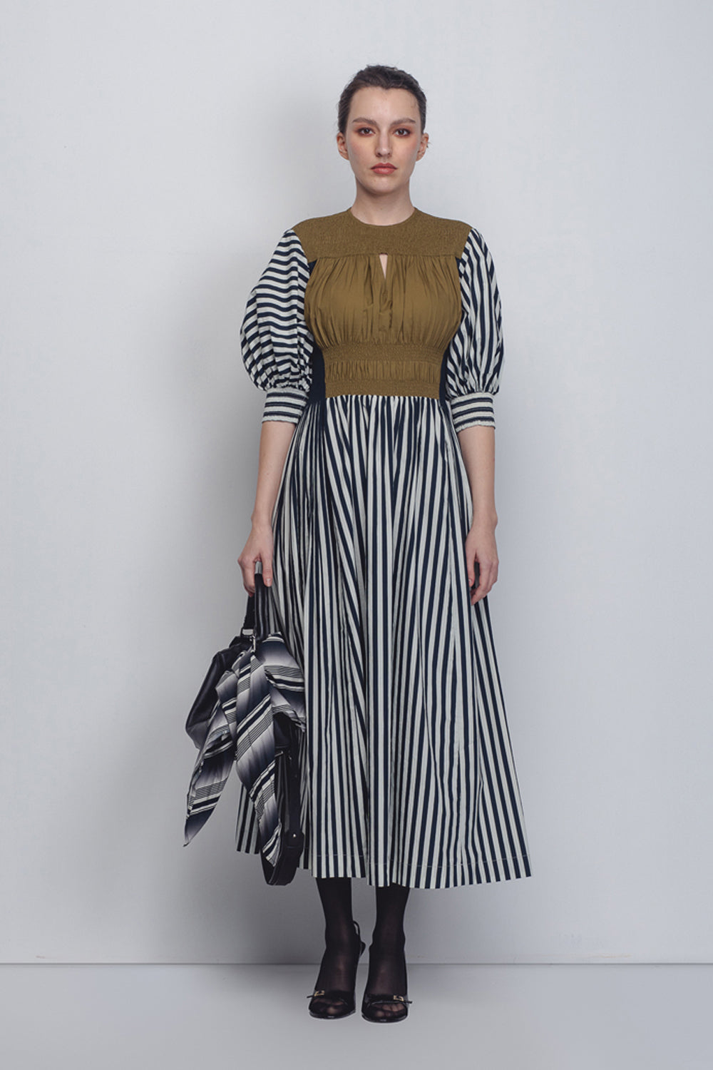 Beri Dress