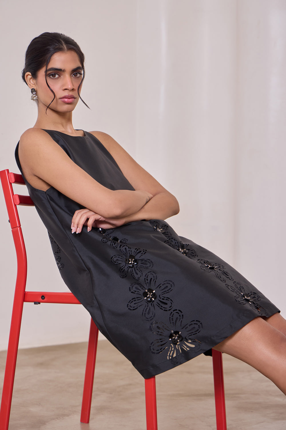 Noir Art-Cut Shift Dress