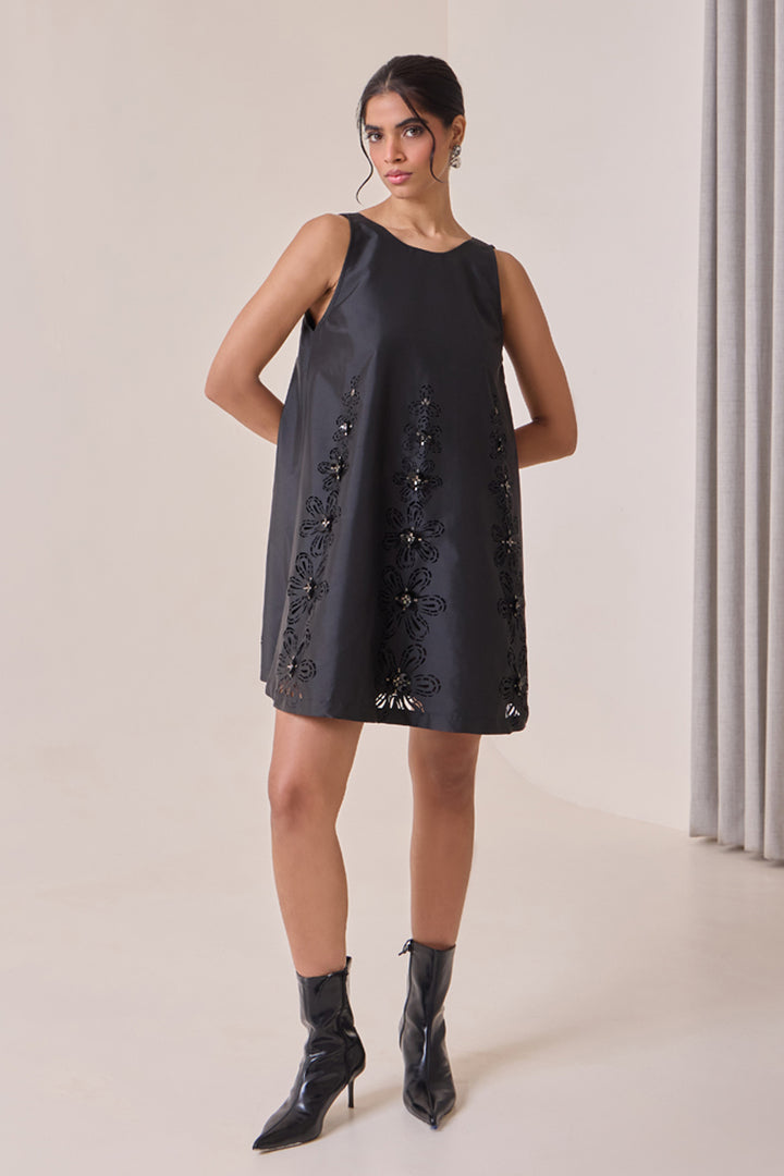 Noir Art-Cut Shift Dress