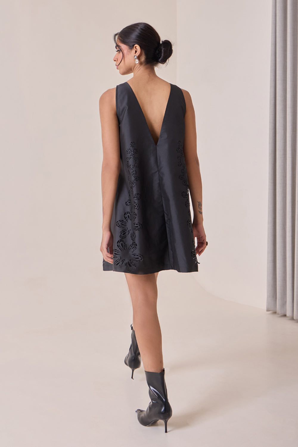 Noir Art-Cut Shift Dress