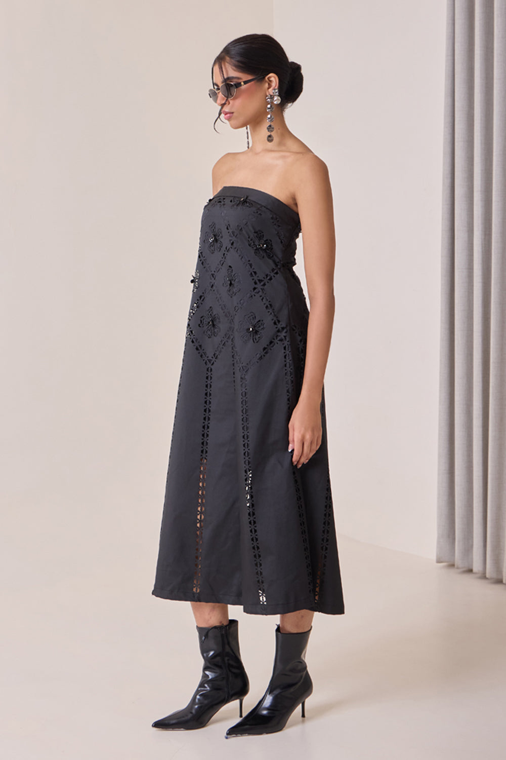 Noir Art-Cut Tube Dress