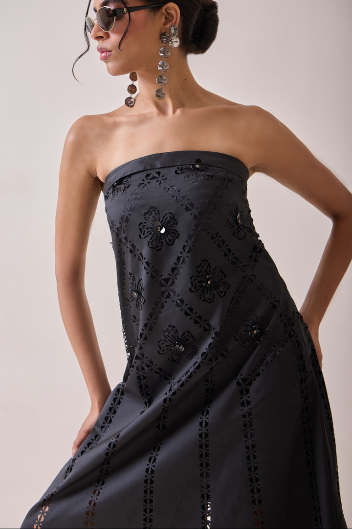 Noir Art-Cut Tube Dress