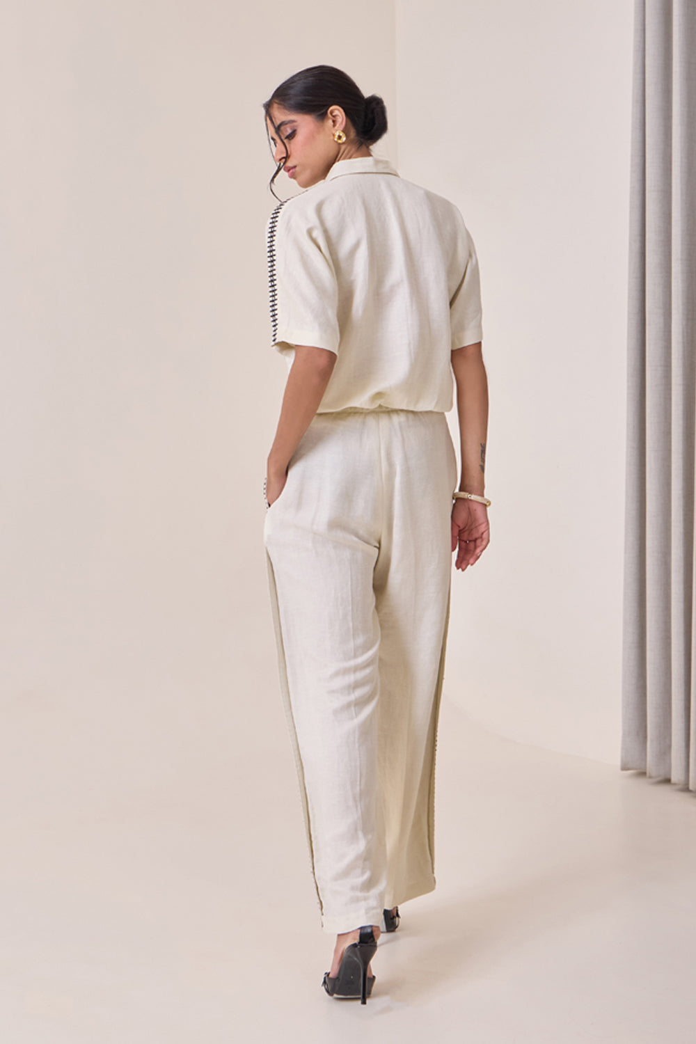 Linen Thread-Work Shirt