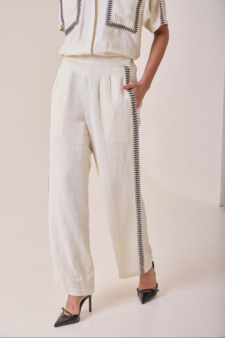 Linen Thread-Work Pants