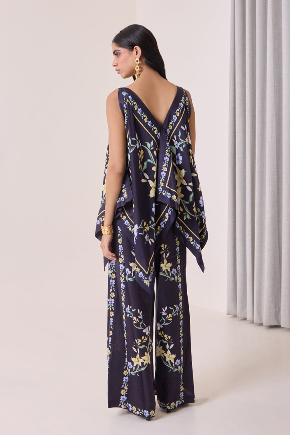 Fleur Archive Scarf Top