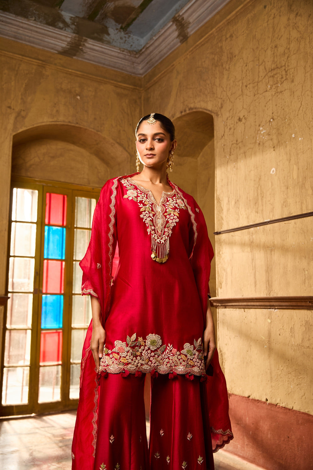 Raya in Crimson