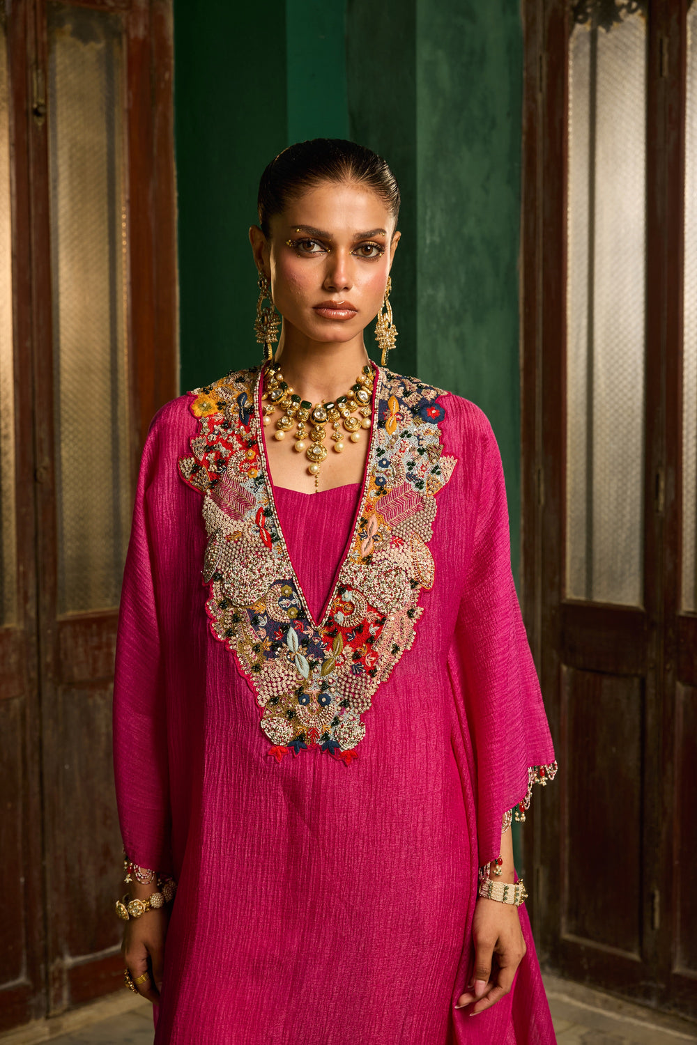 Raas Gulnaar kaftan in Fuschia