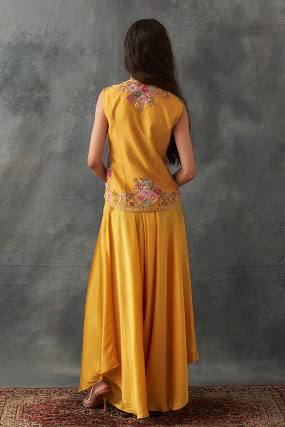 Yellow Jacket Set