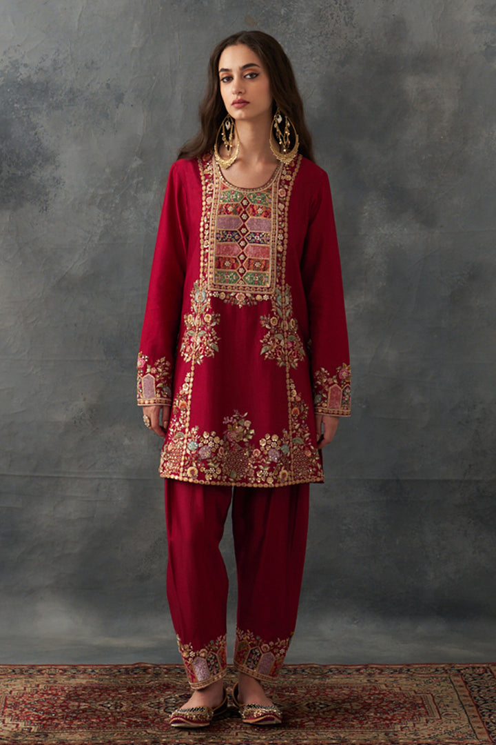 Red Phiran Kurta Set