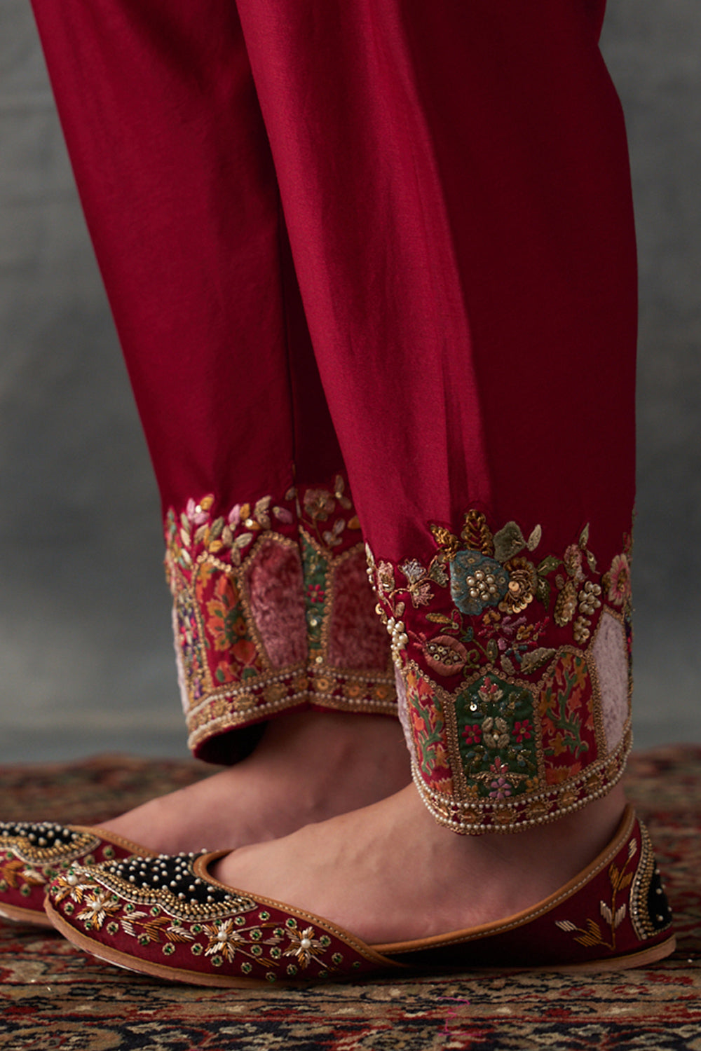 Red Phiran Kurta Set