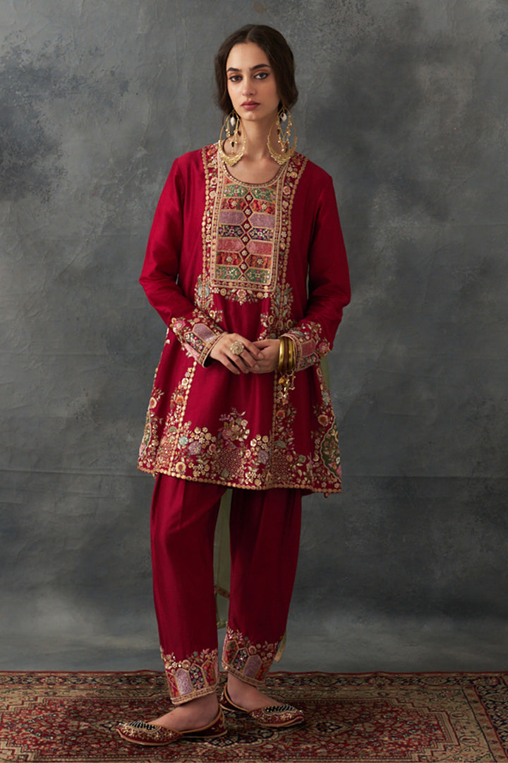 Red Phiran Kurta Set