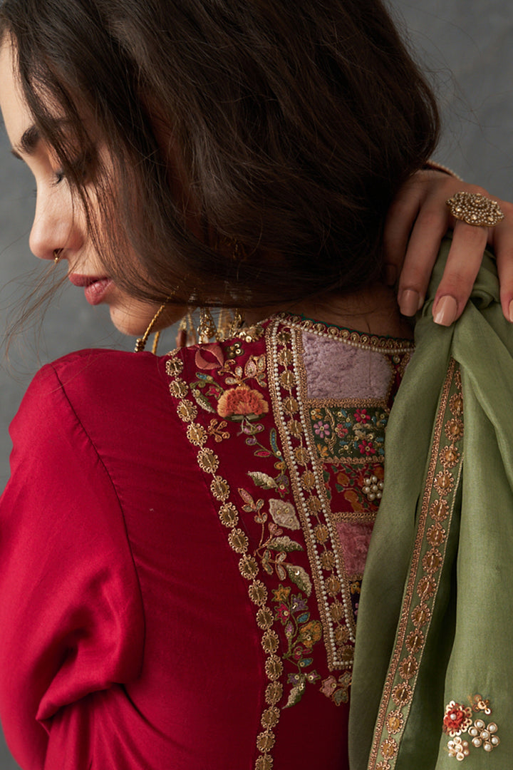 Red Phiran Kurta Set