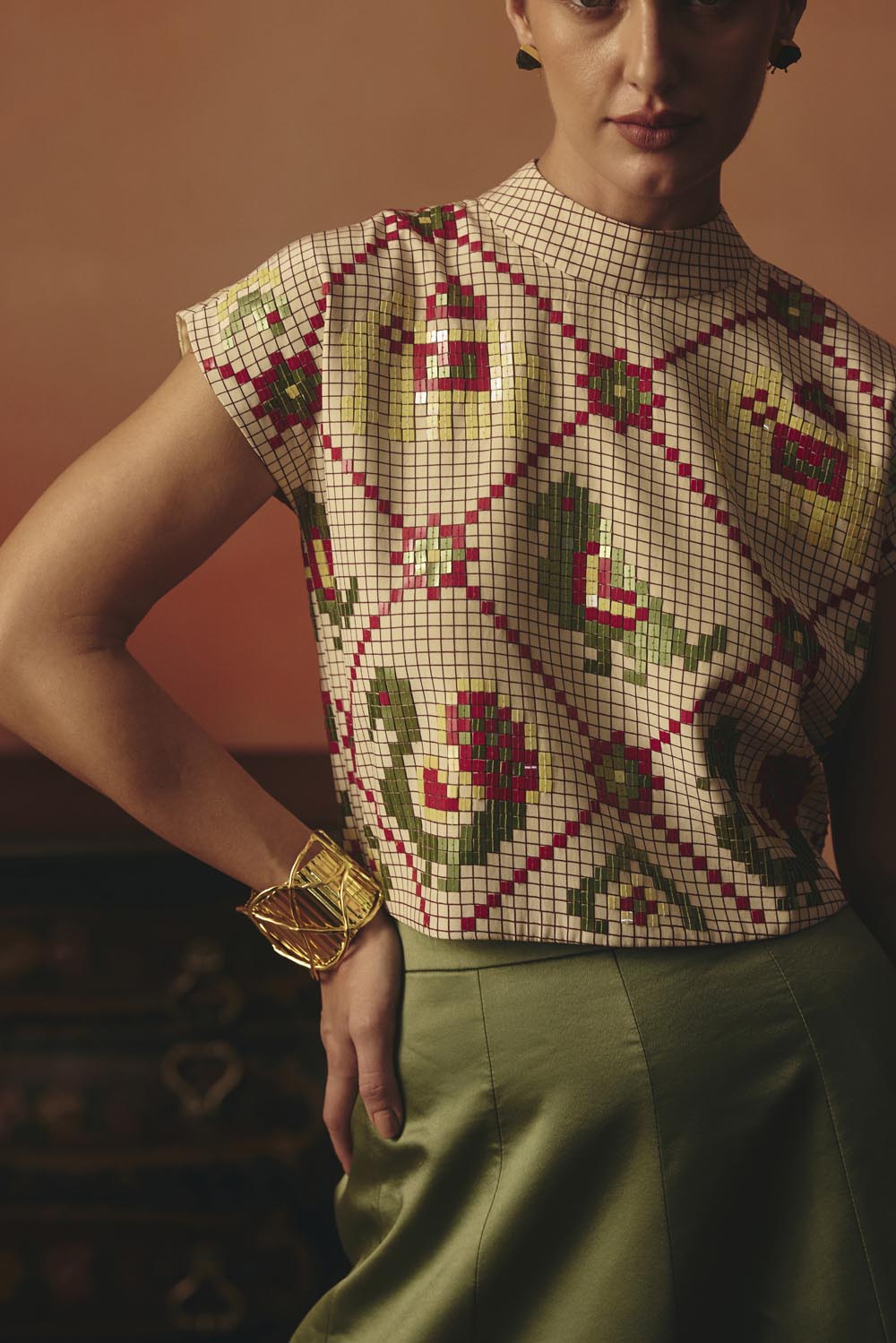 Tota Maina Crop Top