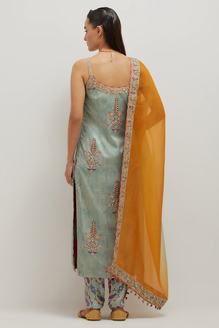 The Noorani Kurti Set