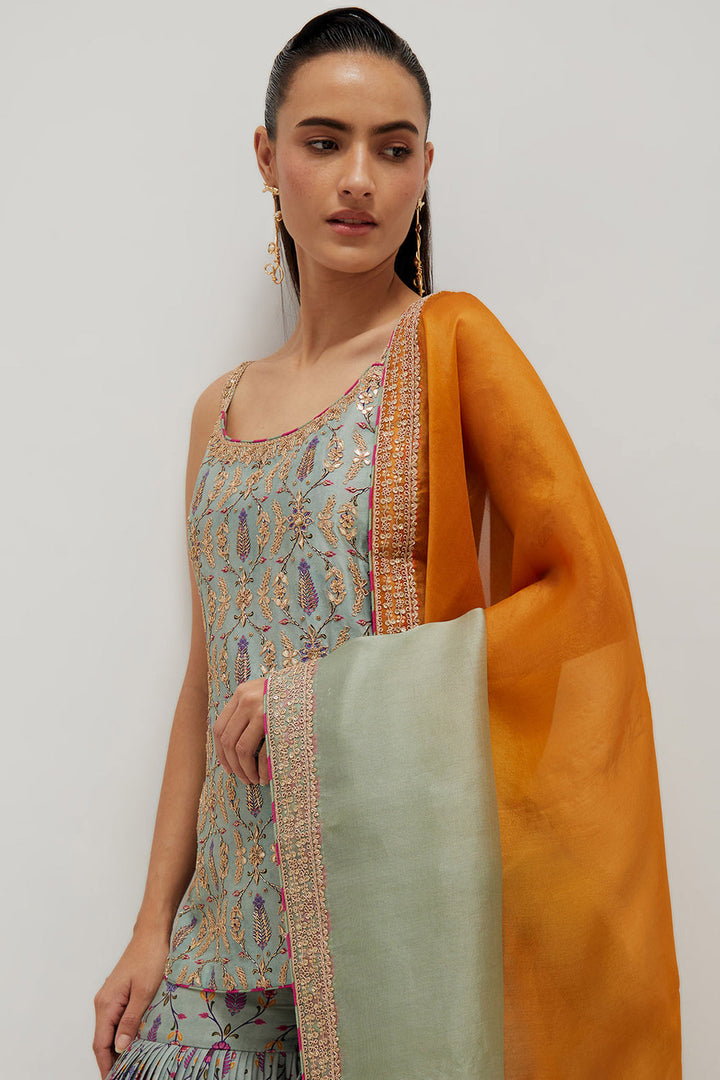 The Noor Set