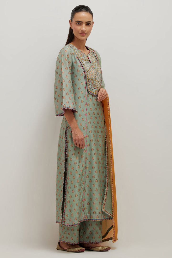 The Classic Kurta Set