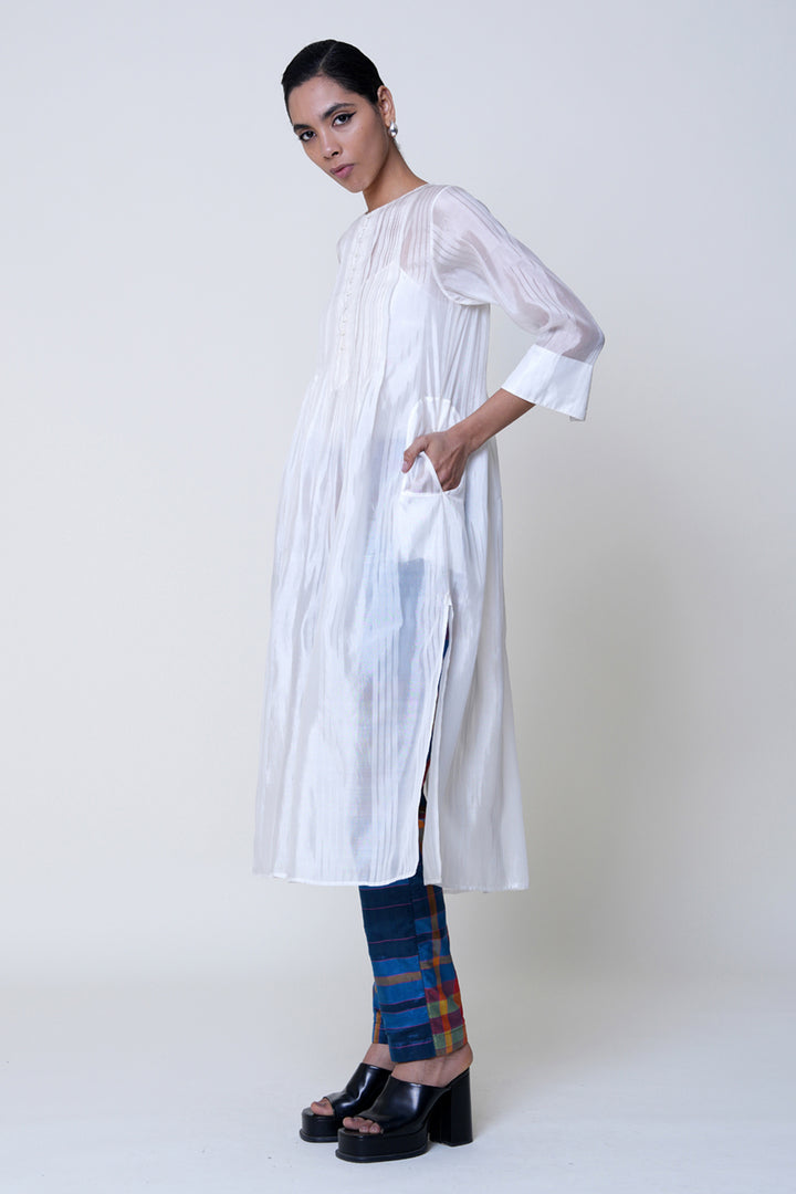 Shiru Tunic