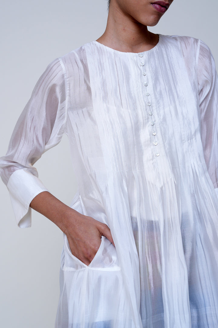 Shiru Tunic