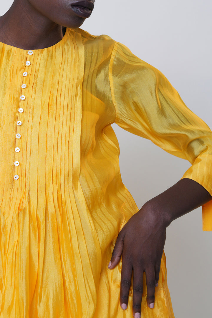 Shiru Tunic