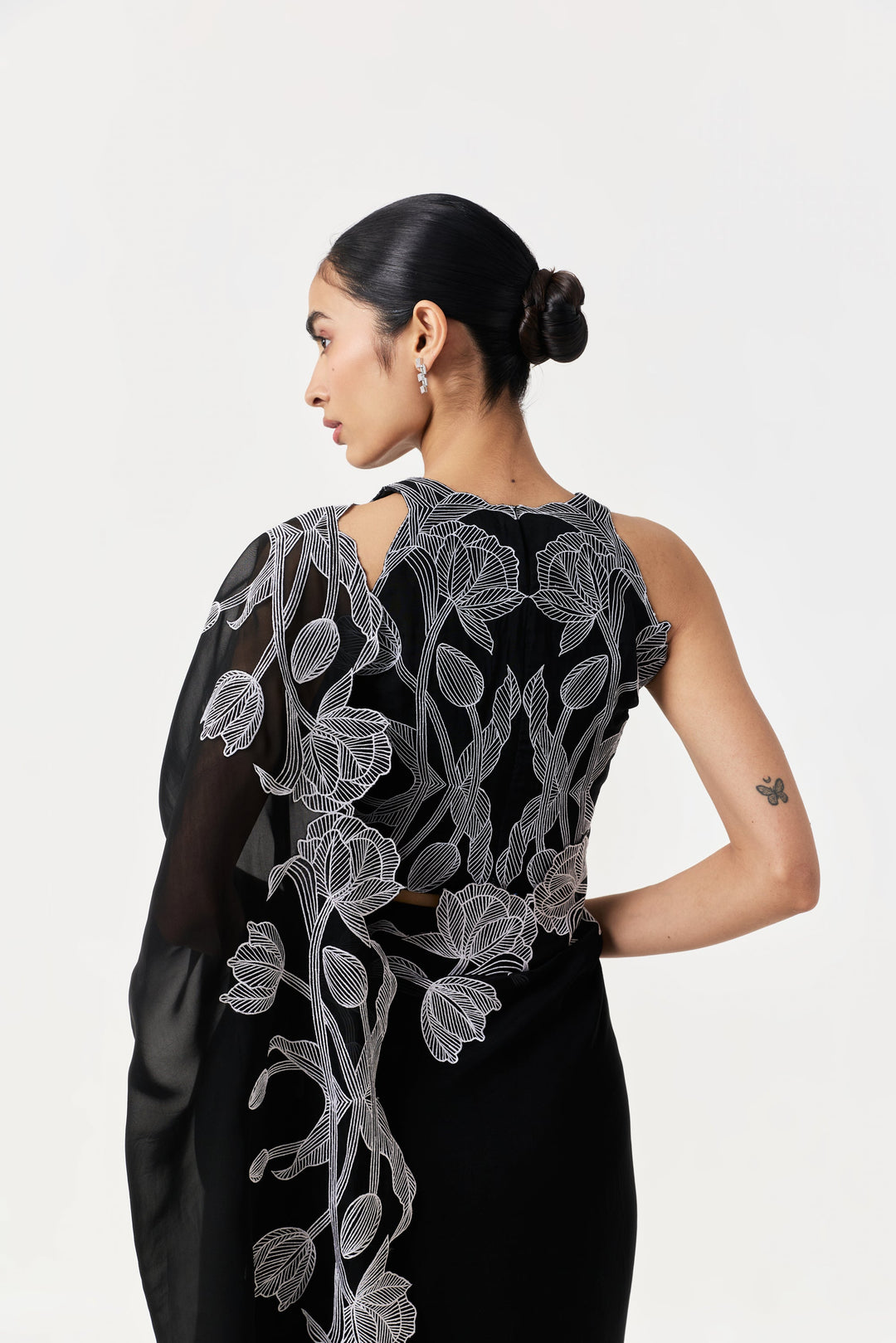 Wild Tulip Pre-Stitched Saree Set - Black & White