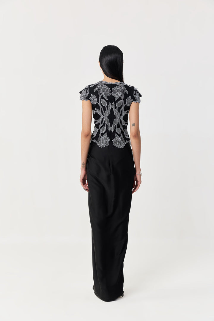 Wild Tulip Top With Sleeves - Black & White