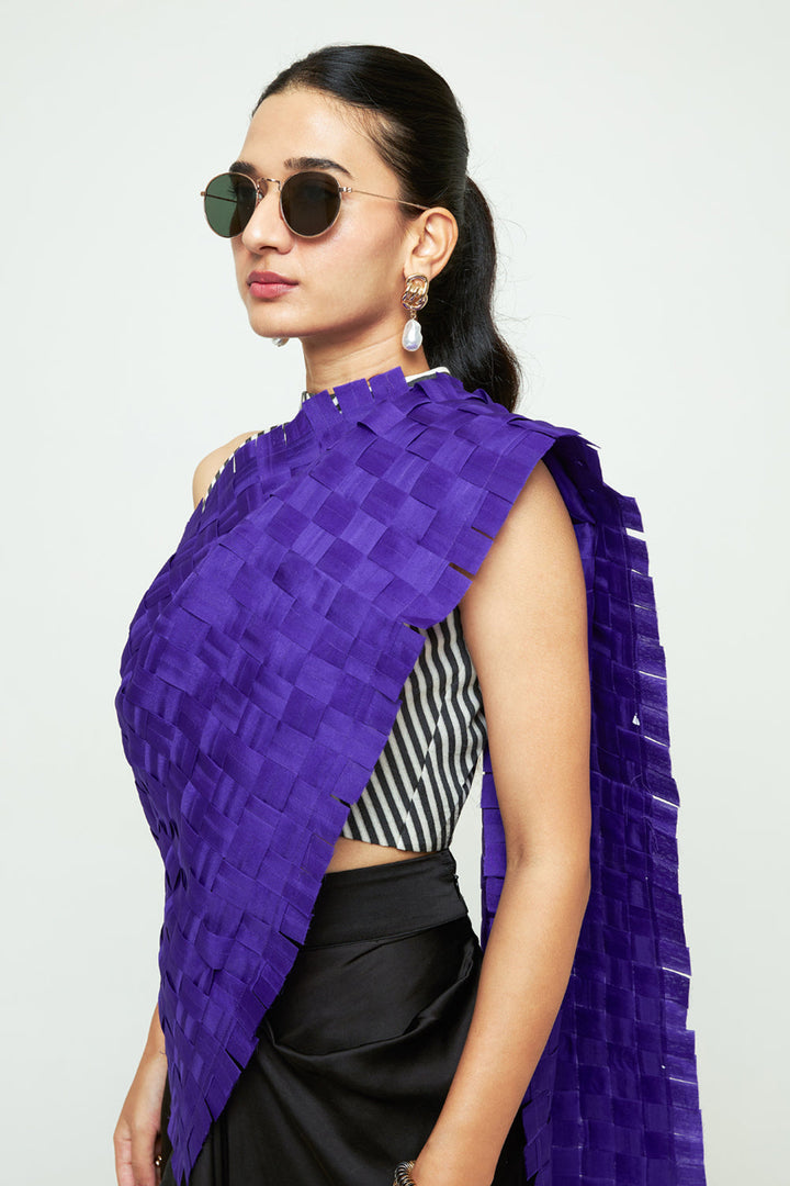 Isa Blue Textured Saree Skirt Set
