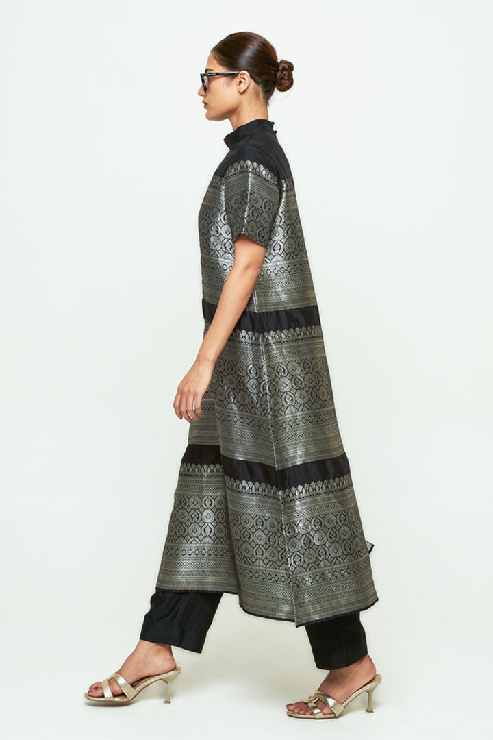 Raysa Black Statement Brocade Kurta Set