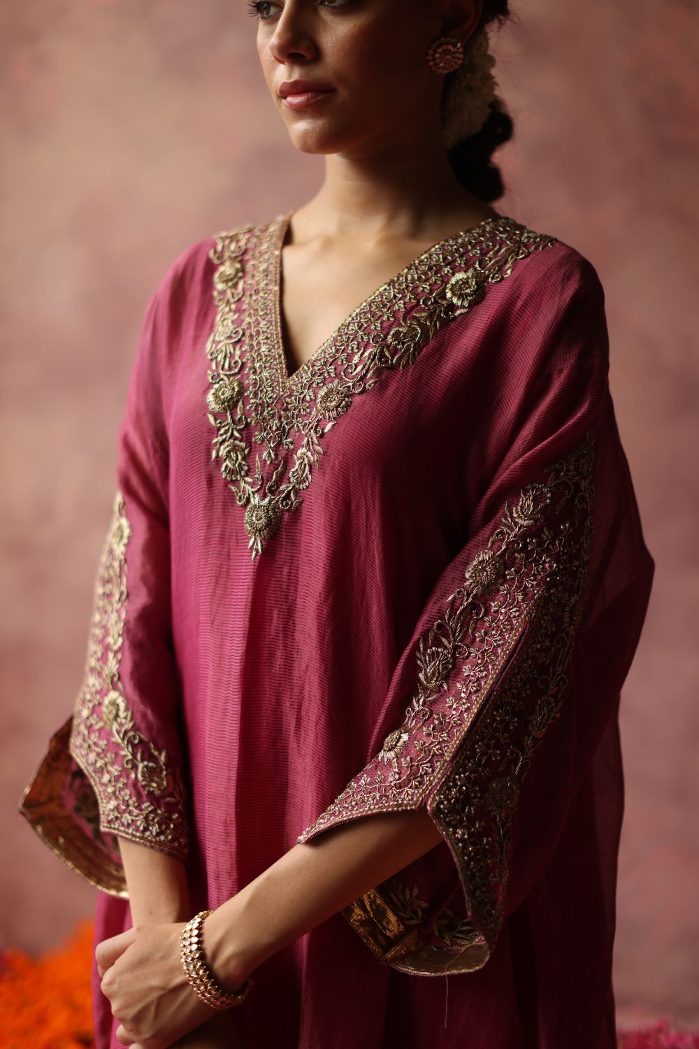 Heer Fuchsia Phiran Set