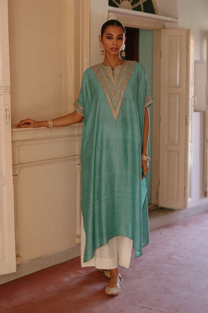 Halfmoon Kaftan Set