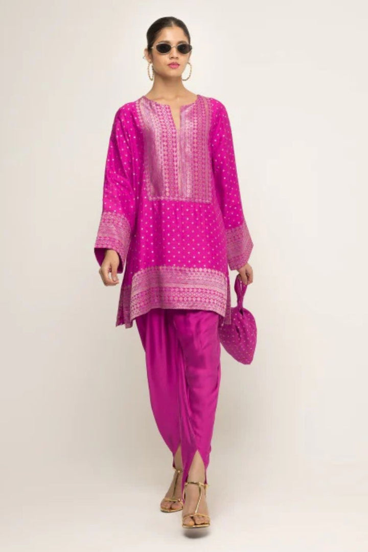 Tara-Dotted Brocade detail silk Kurta with Dhoti Set (Pink)