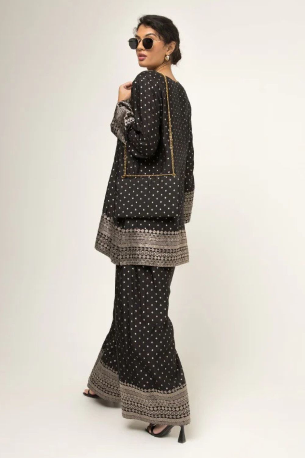 Sitara-Dotted Silk Kurta set with Benerasi Brocade weave border details (Black)