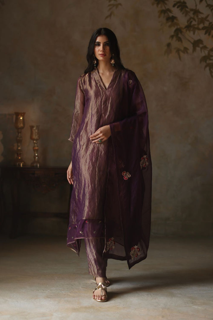 Ayat Kurta Set