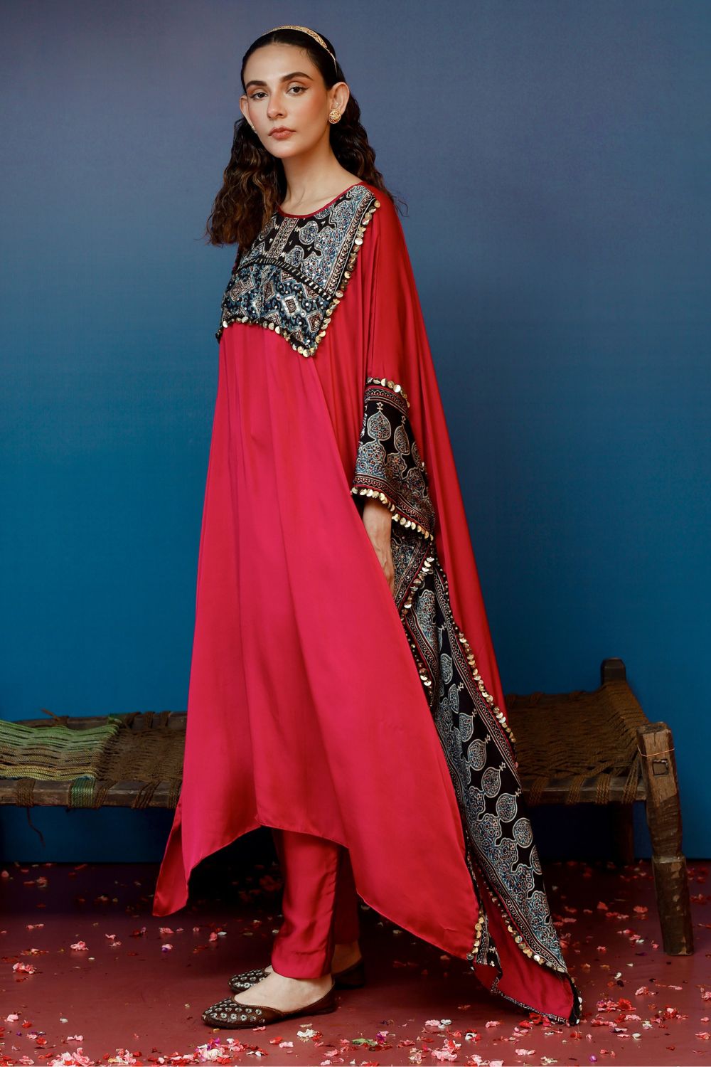 Saron Pink Kaftan Set