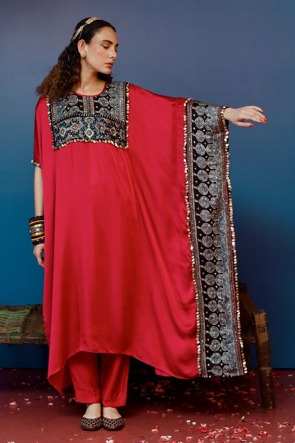 Saron Pink Kaftan Set