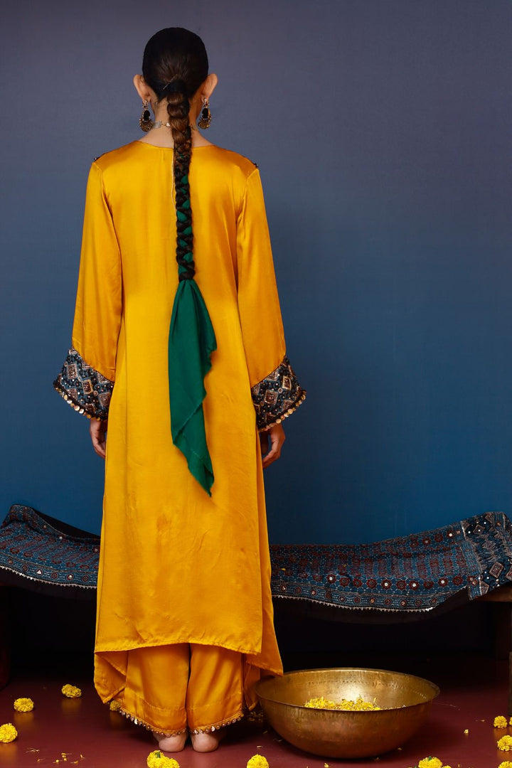 Soni Mustard Kurta Set