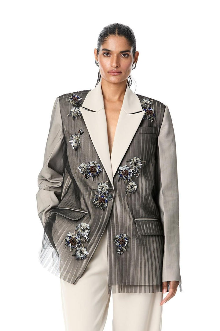 'KAELIS’ Embellished Blazer