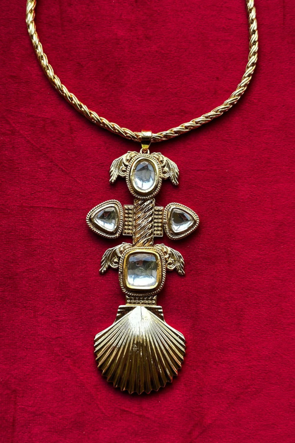 Gold Polki Arch Necklace