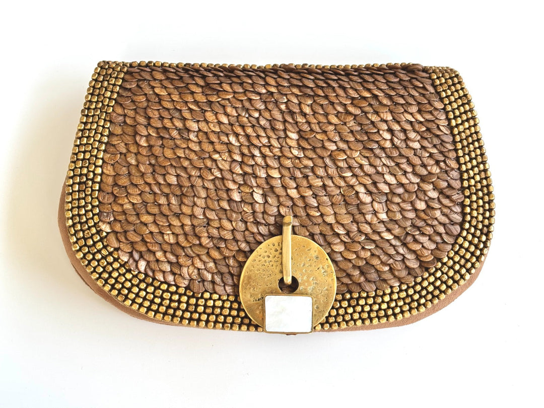 THE MOLTEN CLUTCH - BLACK