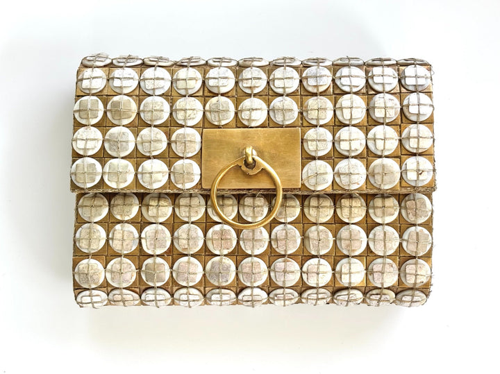 THE FORMA CLUTCH