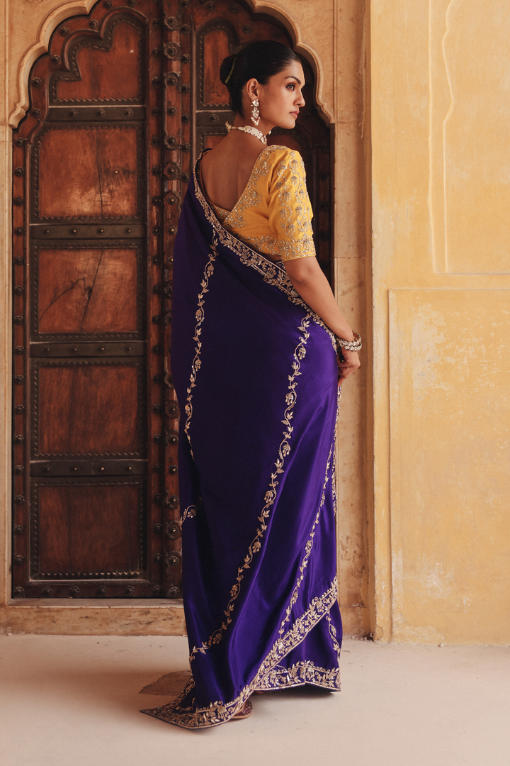 Parinaaz Saree