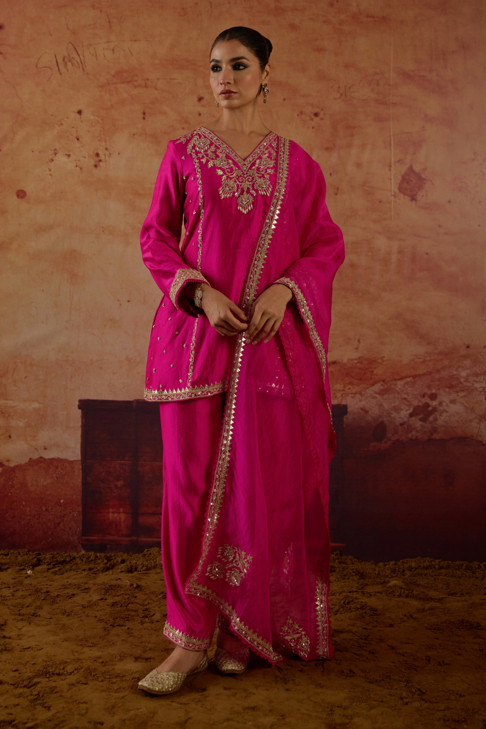 Gulaban Suit Set