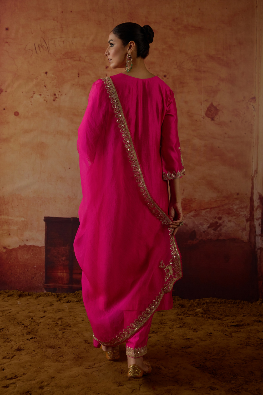 Raagini Suit Set