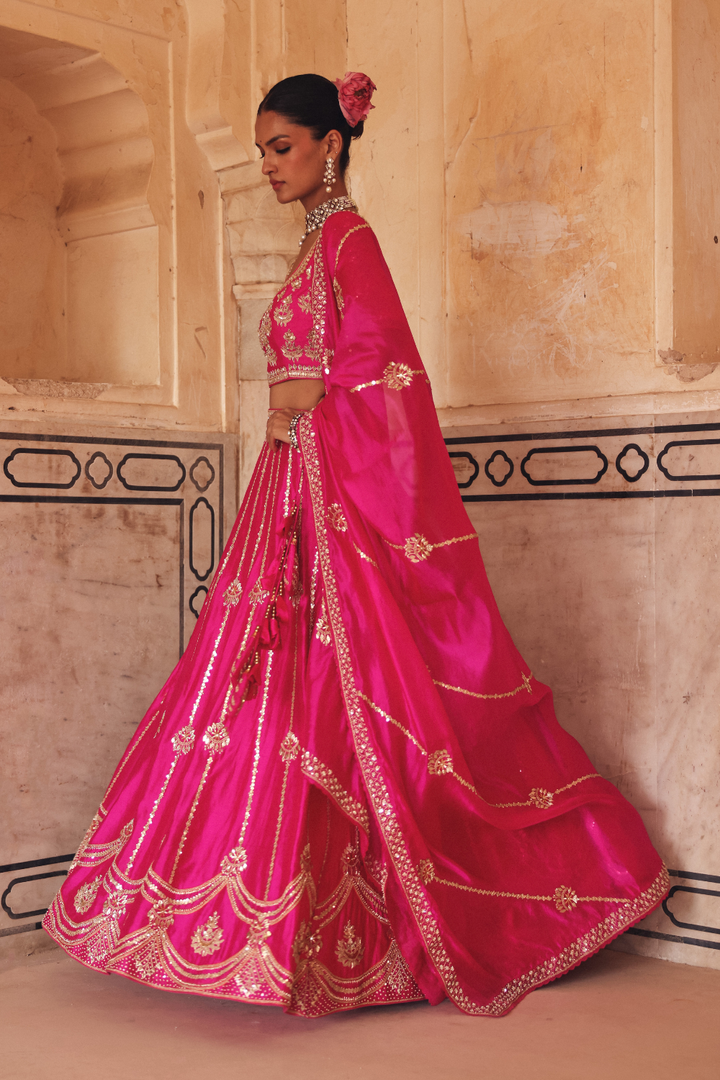 Avni Lehenga Set