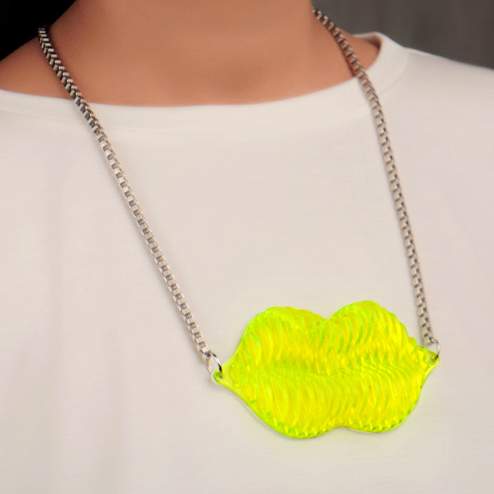 NEON LIP PENDANT