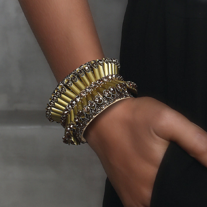 PIPE DREAM CUFF